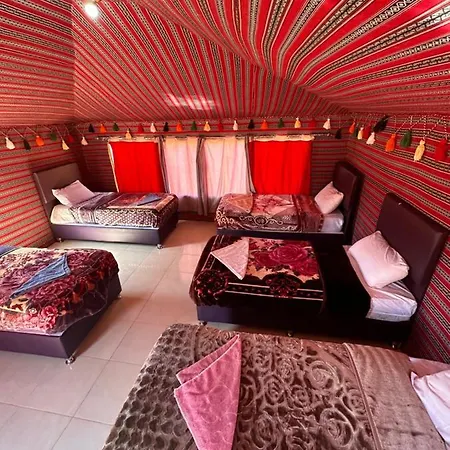 Hotel Star Walk Camp & Tours Wadi Rum Exterior foto